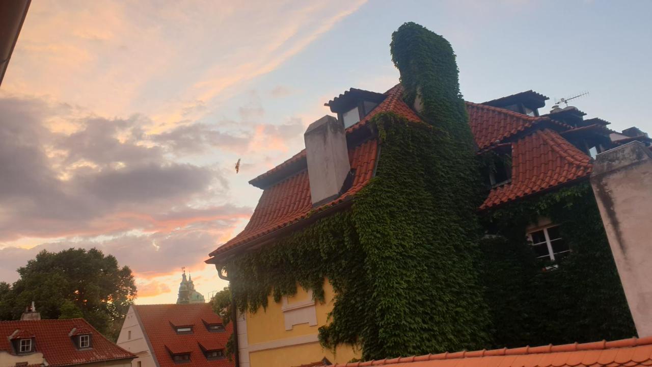 Laxmi Happy Home In Prague